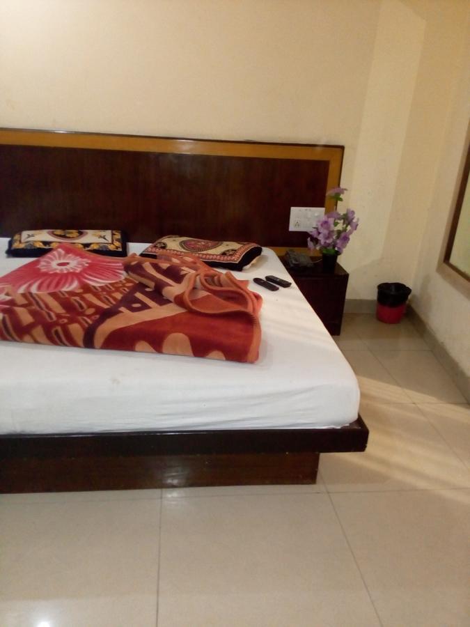 Hôtel Star International à New Delhi Extérieur photo